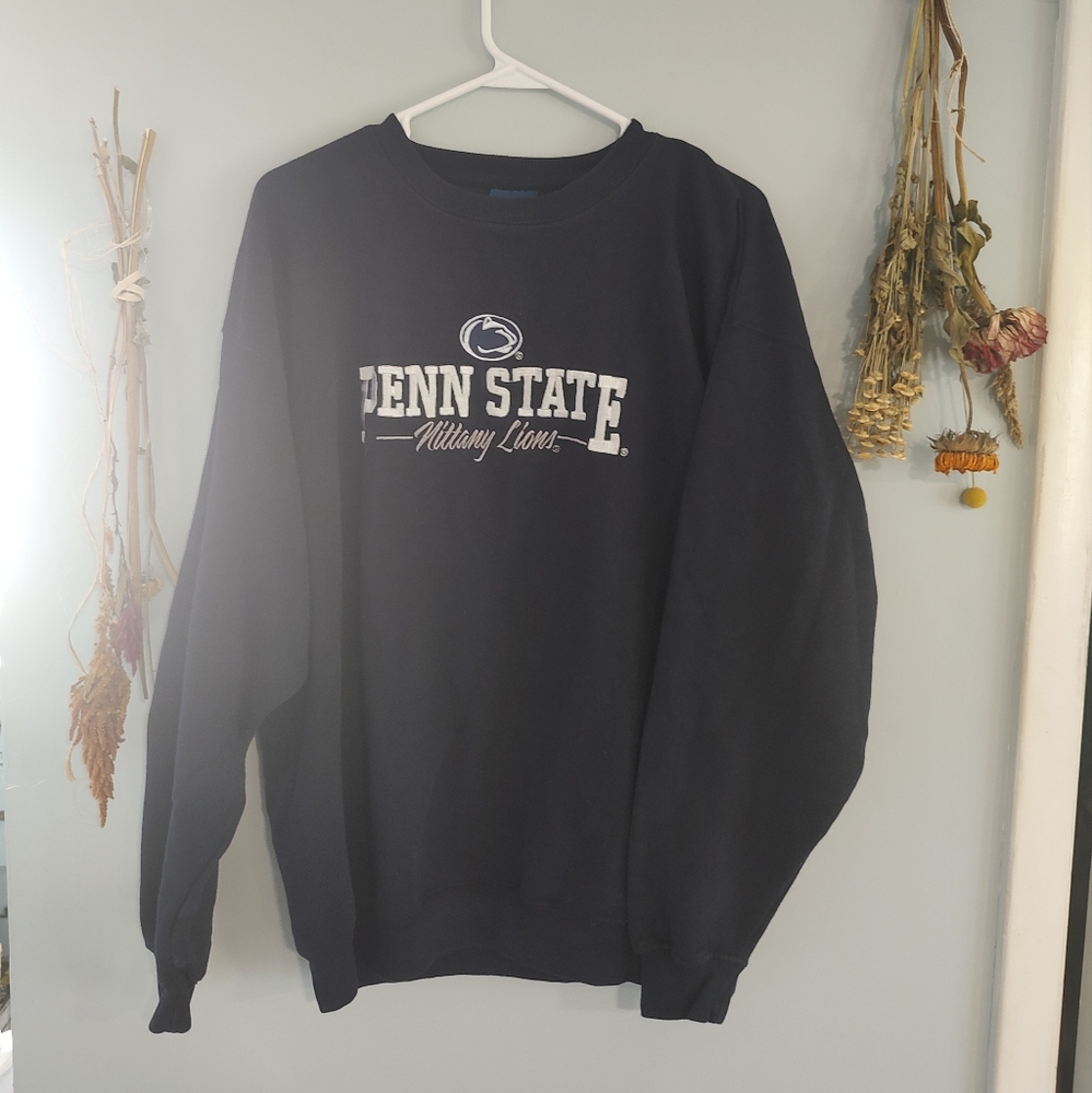 Vintage Penn State Crewneck Pullover. Size L